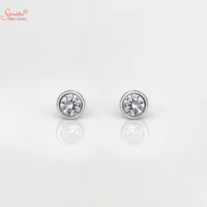 Shine Moissanite Ear Ring In Sterling Silver