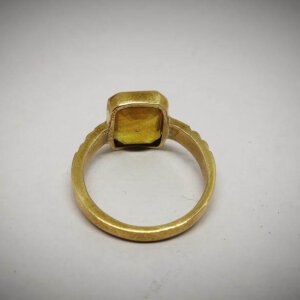 Natural Handmade Certified Yellow Sapphire Ring