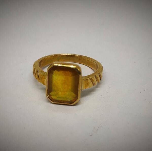 Natural Handmade Certified Yellow Sapphire Ring