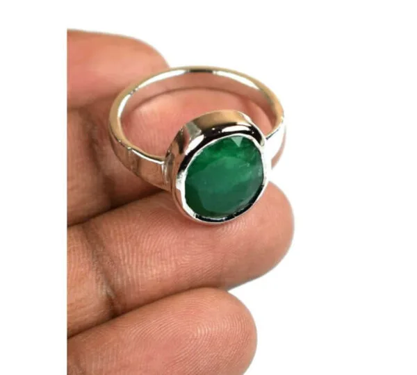 Natural Colombian Emerald Ring