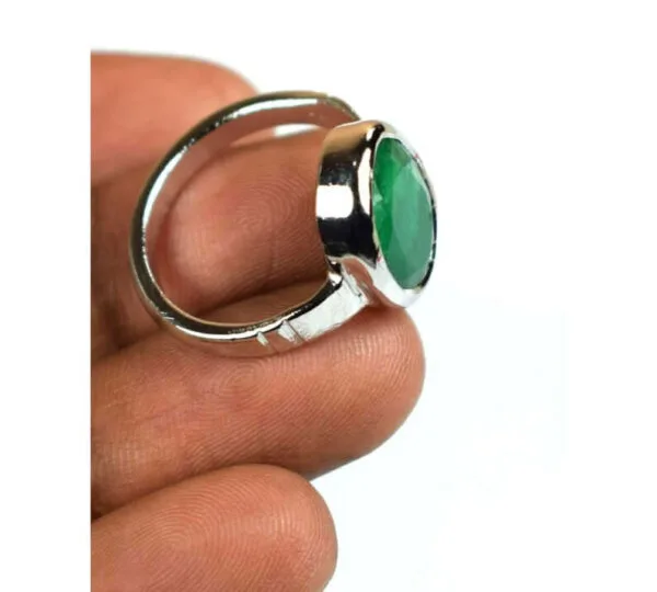 Natural Colombian Emerald Ring