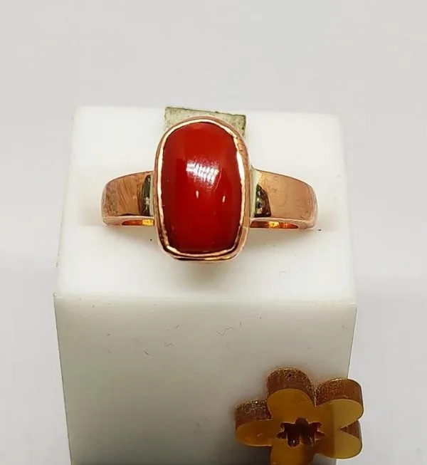 Natural red coral cylindrical shape (moonga) gemstone copper ring