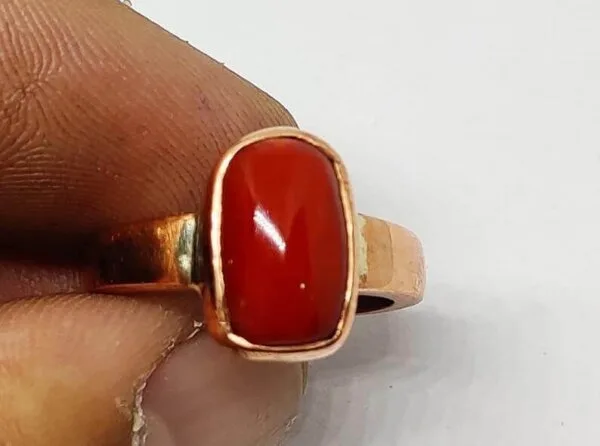 Natural red coral cylindrical shape (moonga) gemstone copper ring