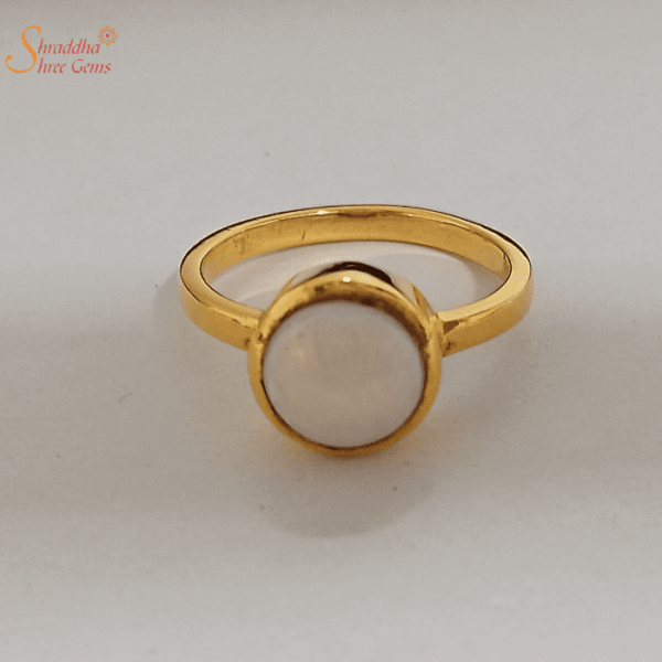 Blue Sheen Moonstone Gold Ring (Design A18) | GemPundit