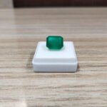 8 carat emerald