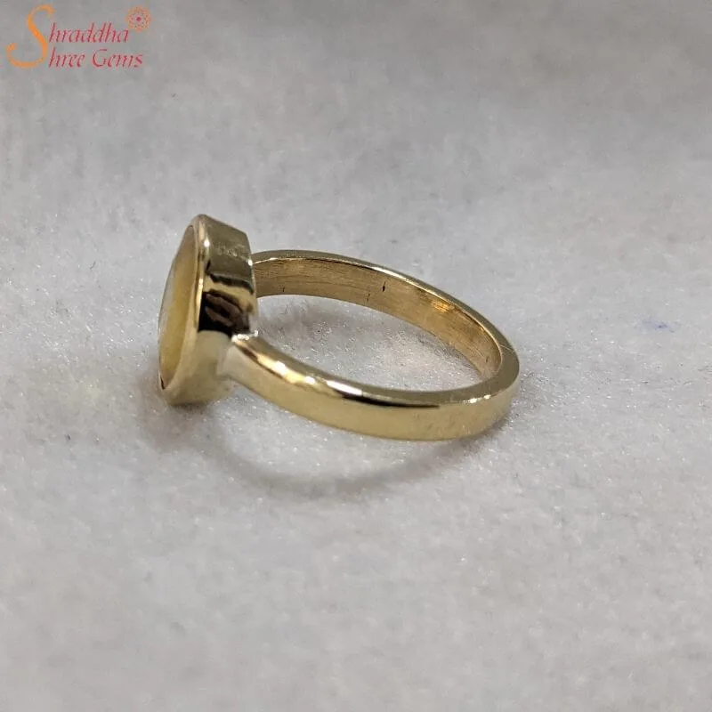 Certified yellow sapphire gemstone ring