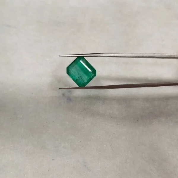 Loose Emerald