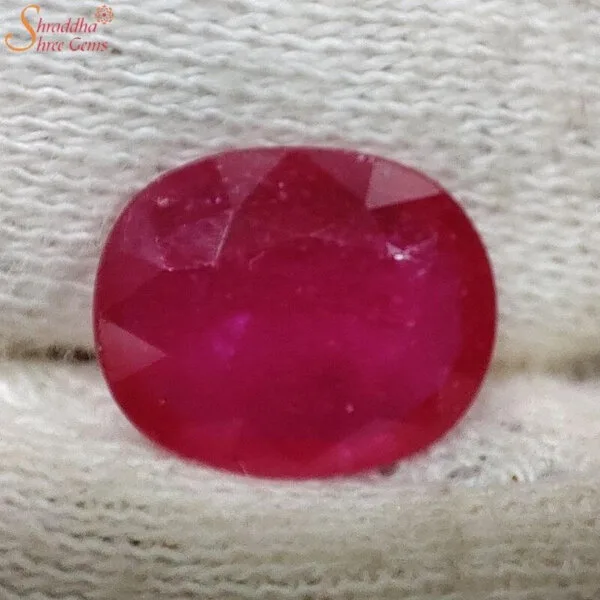 Oval Shape 4 Carat Loose Ruby Gemstone (Manik)