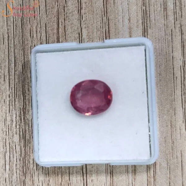 3 carat loose red sapphire gemstone