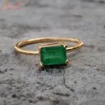 Natural Emerald (Panna) Gemstone
