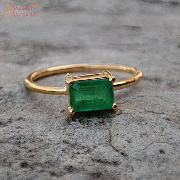 natural emerald (panna) gemstone ring (6)-min Natural Emerald (Panna) Gemstone
