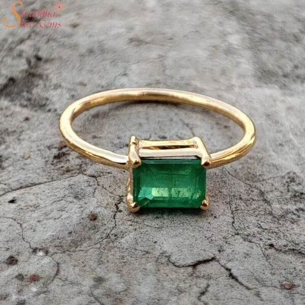 natural emerald (panna) gemstone ring-min Natural Emerald (Panna) Gemstone