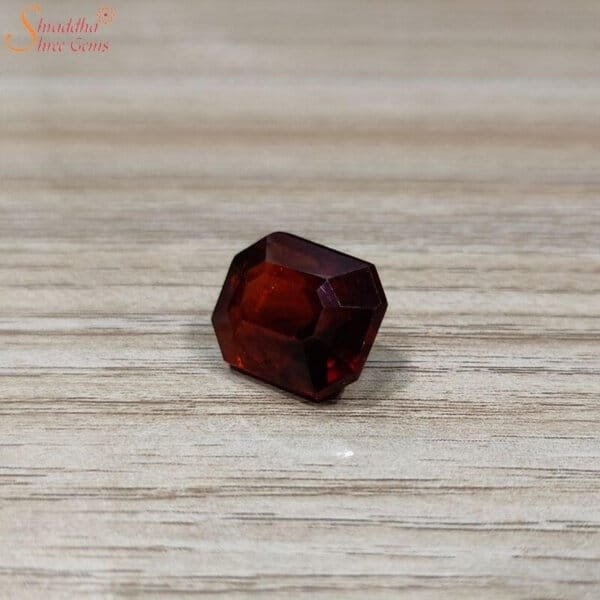 15 carat loose hessonite garnet gemstone (gomed)