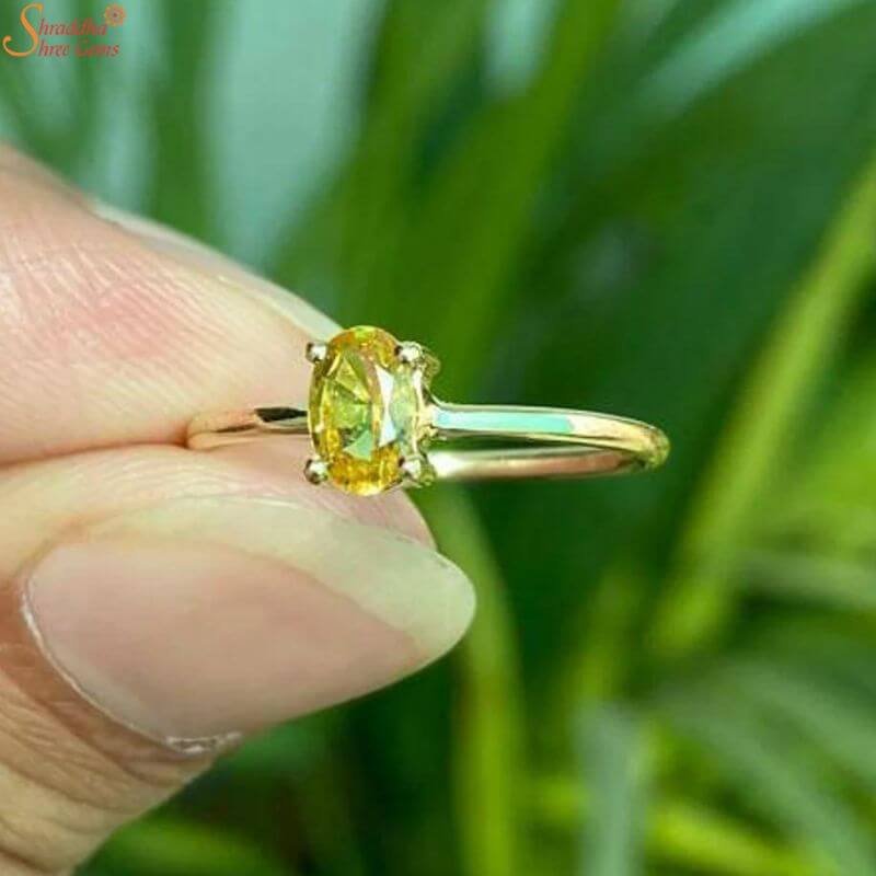 Ayush Gems 4.50 Carat Yellow Sapphire Ring Pukhraj Stone Ring for  Astrological Purpose Panchdhatu Gemstone for Men & Women : Amazon.in:  Fashion