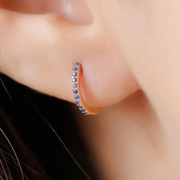 small blue sapphire gemstone earrings