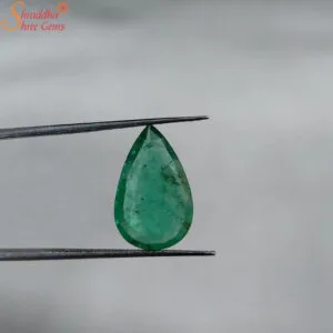 3 carat pear shape loose emerald gemstone