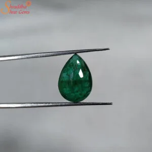 3 carat pear shape loose emerald gemstone