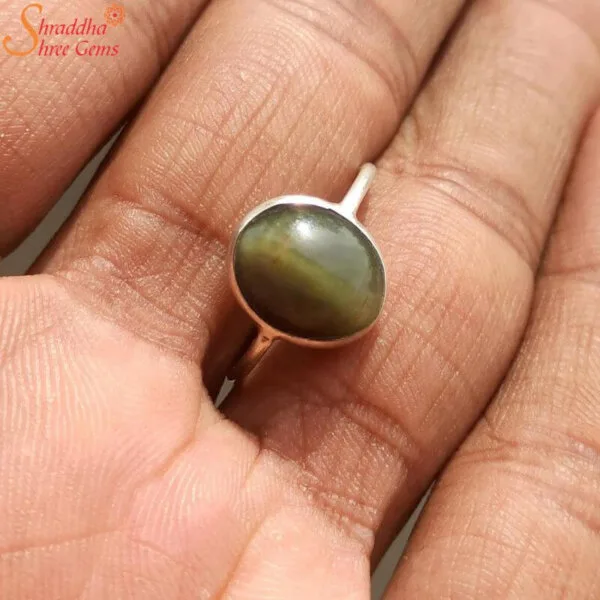 natural cats eye stone ring