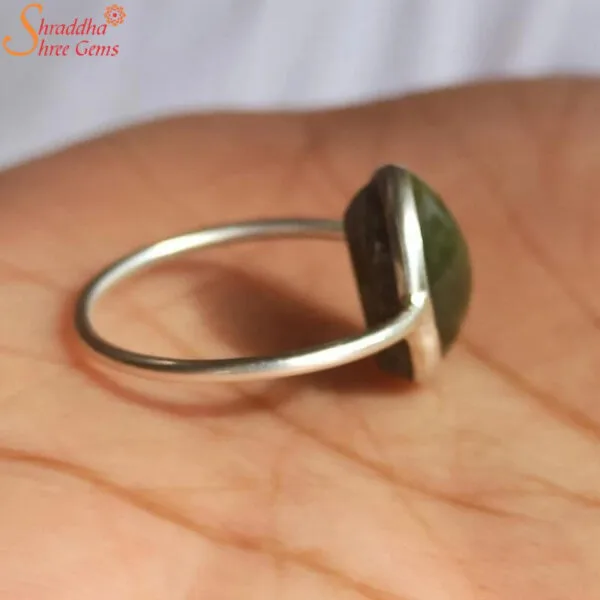 natural cats eye stone ring
