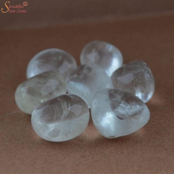 natural clear quartz tumble stone