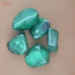 natural malachite tumble stone