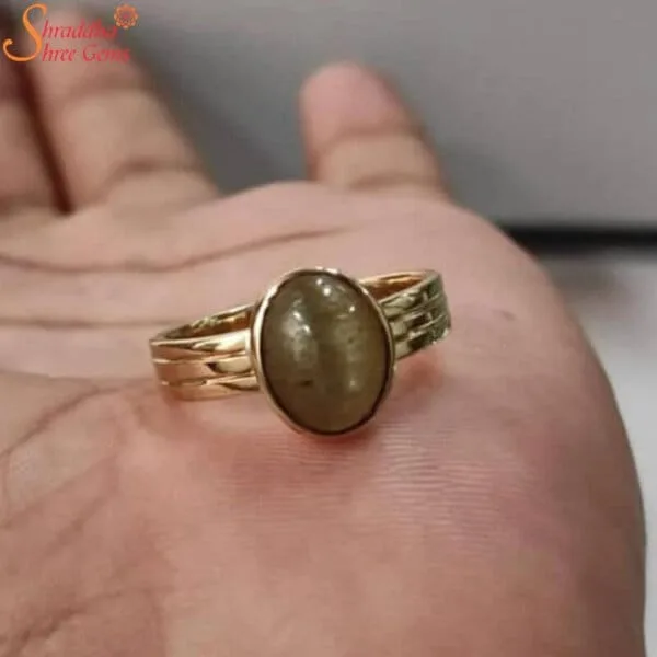 apatite cat's eye gemstone ring