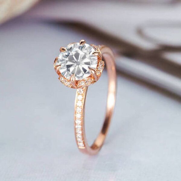 flower shape moissanite diamond engagement ring