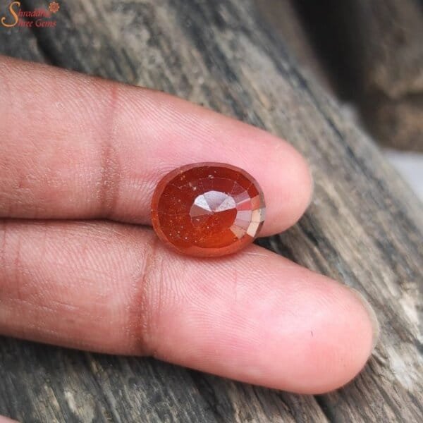 loose ceylon gomed gemstone