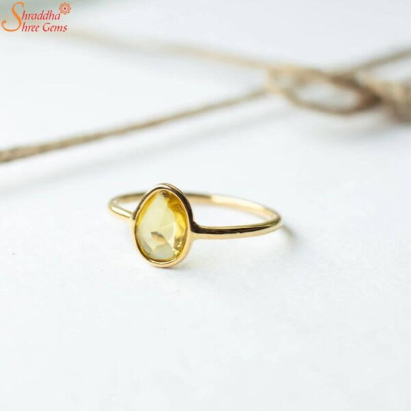 pear shape citrine gemstone ring