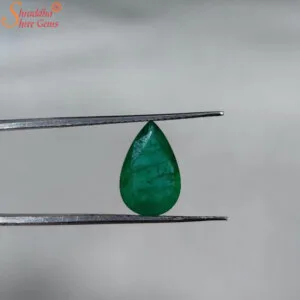 pear shape emerald gemstone