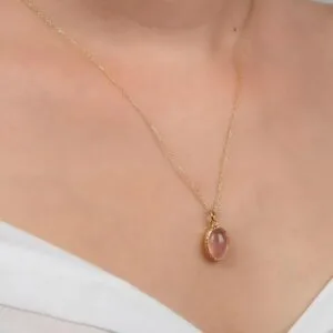 rose quartz pendant
