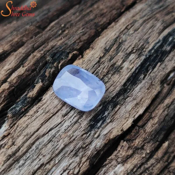 cushion shape blue sapphire gemstone