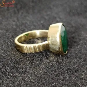 natural emerald gemstone ring