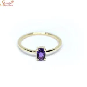 oval amethyst gemstone ring