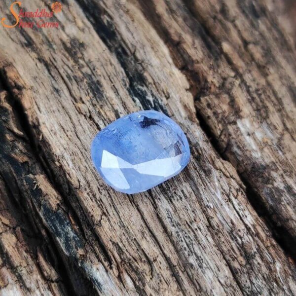 oval blue sapphire gemstone