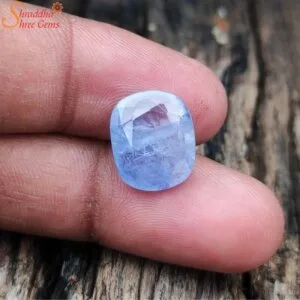 oval blue sapphire gemstone