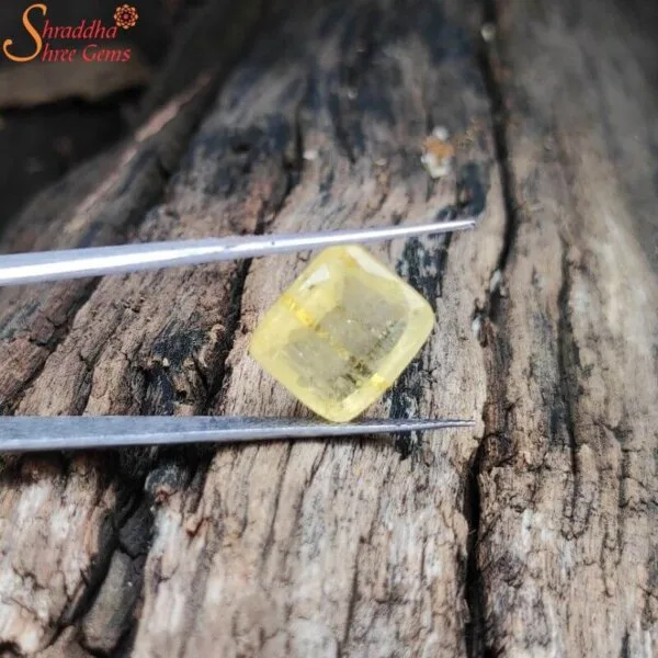 sri lanka yellow sapphire gemstone