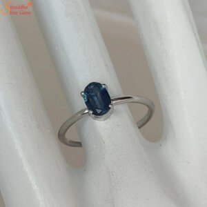 dainty sapphire ring