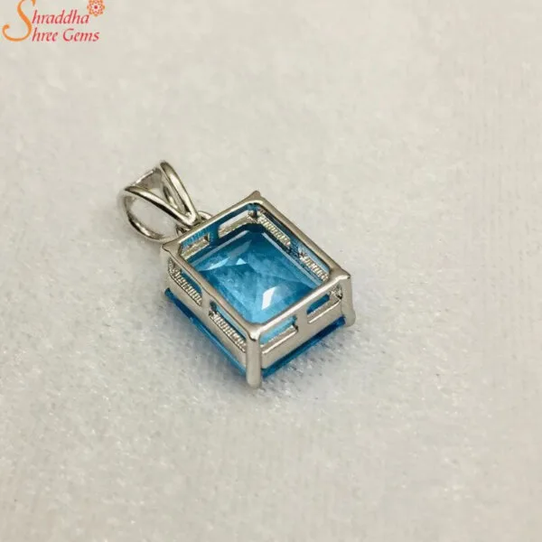 emerald shape blue topaz pendant