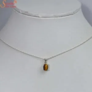 silver cats eye pendant