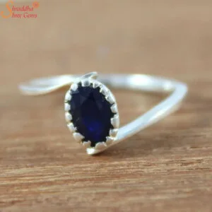 vintage blue sapphire gemstone ring