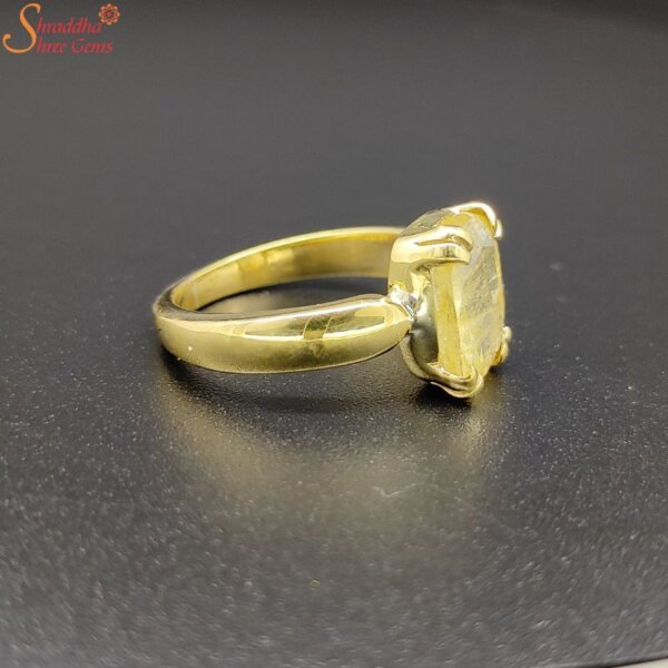 yellow sapphire gemstone ring