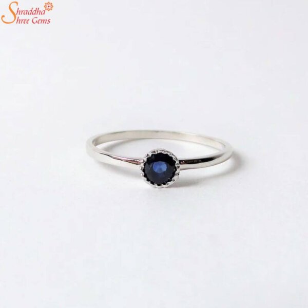 natural sapphire ring