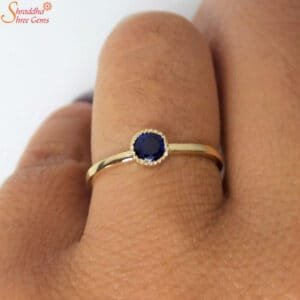 natural sapphire ring