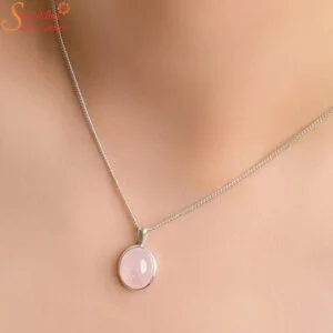 rose quartz pendant