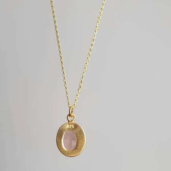 rose quartz pendant