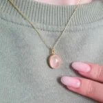 rose quartz pendant
