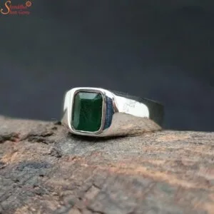 Emerald panna ring