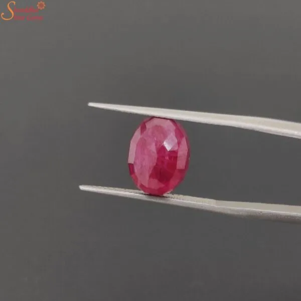 loose ruby gemstone