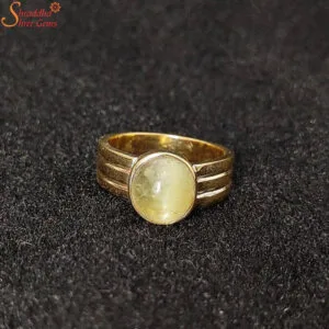 natural cats eye ring